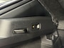 Volkswagen T-Roc 1.5 eTsi R-Line First Edition | H&K | Trekhaak | Pano | Black-style | Licht-pakket (IQ.Light)