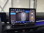 Volkswagen T-Roc 1.5 eTsi R-Line First Edition | H&K | Trekhaak | Pano | Black-style | Licht-pakket (IQ.Light)