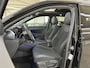 Volkswagen T-Roc 1.5 eTsi R-Line First Edition | H&K | Trekhaak | Pano | Black-style | Licht-pakket (IQ.Light)