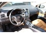 Toyota Avensis 1.8 VVTi Business AUTOMAAT / LEER / TREKHAAK / 1 EIG.