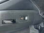 Volkswagen T-Roc 1.5 eTsi R-Line First Edition | Trekhaak | Pano | Black-style | Licht-pakket (IQ.Light)