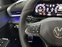 Volkswagen T-Roc 1.5 eTsi R-Line First Edition | Trekhaak | Pano | Black-style | Licht-pakket (IQ.Light)