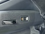 Volkswagen T-Roc 1.5 eTsi R-Line First Edition | Trekhaak | Pano | Black-style | Licht-pakket (IQ.Light)