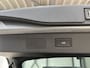 Volkswagen T-Roc 1.5 eTsi R-Line First Edition | Trekhaak | Pano | Black-style | Licht-pakket (IQ.Light)