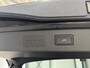 Volkswagen T-Roc 1.5 eTsi R-Line First Edition | Trekhaak | Pano | Black-style | Licht-pakket (IQ.Light)