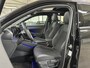 Volkswagen T-Roc 1.5 eTsi R-Line First Edition | Trekhaak | Pano | Black-style | Licht-pakket (IQ.Light)