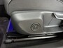 Volkswagen T-Roc 1.5 eTsi R-Line First Edition | Trekhaak | Pano | Black-style | Licht-pakket (IQ.Light)