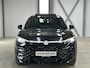 Volkswagen T-Roc 1.5 eTsi R-Line First Edition | Trekhaak | Pano | Black-style | Licht-pakket (IQ.Light)