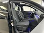 Volkswagen T-Roc 1.5 eTsi R-Line First Edition | Trekhaak | Pano | Black-style | Licht-pakket (IQ.Light)