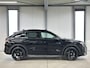 Volkswagen T-Roc 1.5 eTsi R-Line First Edition | Trekhaak | Pano | Black-style | Licht-pakket (IQ.Light)