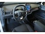 Volvo EX30 P5 Long Range Ultra Europa 69 kWh 36| 20" Lichtmetalen velgen | Harman Kardon Premium Audio | Stoelverwarming | Stuurwielverwarming | Google Infotainment | Panoramadak | 360° Parkeercamera | Parkeersensoren voor + achter