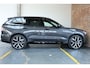 Volvo EX90 Twin Motor Ultra 7p. 106 kWh | Elektrochromatisch panoramadak | Bowers & Wilkins Premium Audio | Luchtvering en automatische niveauregeling | 22" 5-Y Spaaks Glossy Black Diamond Cut velgen | Nappaleer met ventilatie | Parkeersensoren voor + achter | Pilot Assist | 360° Parkeercamera