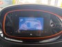 Toyota Aygo X 1.0 VVT-i MT Limited | Apple Carplay & Android Auto | Stoelverwarming | JBL Audio | Camera | Parkeersensoren | LMV | Cruise & Climate Control | Dealer Onderhouden | 12 Maanden BOVAG Garantie