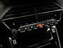 Peugeot 2008 1.2 PureTech 100 Sport (APPLE CARPLAY,NAVI,CAMERA,STOELVERWARMING,CLIMATE,CRUISE,LED,SPORTSTOELEN,NETTE STAAT)