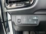 Kia Stonic 1.0i Turbo DynamicLine Automaat | Two-tone lak | Apple Carplay / Android Auto | Airco | Elektrische ramen | Camera | Parkeersensoren | Lichtmetalen velgen |