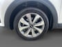 Kia Stonic 1.0i Turbo DynamicLine Automaat | Two-tone lak | Apple Carplay / Android Auto | Airco | Elektrische ramen | Camera | Parkeersensoren | Lichtmetalen velgen |
