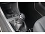 Volkswagen Up! 1.0 | Airco | Cruise Control | Lane Assist | 5-deurs | Camera | DAB | Elektrische ramen | Bluetooth | Lichtmetaal