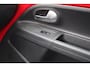 Volkswagen Up! 1.0 | Airco | Cruise Control | Lane Assist | 5-deurs | Camera | DAB | Elektrische ramen | Bluetooth | Lichtmetaal