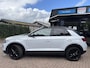 Volkswagen T-Roc 1.5 TSI DSG Sport|BlackStyle|Pano|White-Silver Met