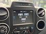 Peugeot Partner Première 1.6 BlueHDi 100PK L1 ETG5 Automaat Navigatie, Parkeersensoren, Trekhaak, Elektrische Ramen, Apple Carplay