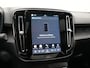 Volvo XC40 Recharge Ultimate 70 kWh 232pk Dealer O.H | Trekhaak Af Fabriek | Panodak | Adaptive Cruise | 360 Camera | Sportstoelen Memory & Verwarmd | Harman / Kardon | Keyless | Blis | Google Assistent | Stuur Verwarmd | Apple Carplay | DAB |