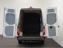 Mercedes-Benz Sprinter 315 L2H2 Airco MBUX Navigatie Adaptive Cruise Control Leder PDC VA + Camera Trekhaak 3500kg Comfortstoel