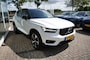 Volvo XC40 1.5 T4 RECH R-DESIGN, Camera,Carplay, Harman Kardon