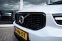 Volvo XC40 1.5 T4 RECH R-DESIGN, Camera,Carplay, Harman Kardon