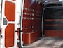 Volkswagen Crafter 177pk Automaat L3H3 / L2H2 Airco Cruise control Navigatie Camera Apple Carplay Sidebars