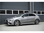 Mercedes-Benz A-klasse 200 AMG / PANO / NIGHT / SFEERVERLICHTING / MEMORY / LED / CAMERA / WIDESCREEN / TREKHAAK