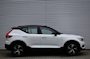 Volvo XC40 2.0 T4 R-DESIGN / STOEL+STW VERW. / EL. A-KLEP / EL. WEGKLAP TREKHAAK