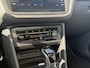 Volkswagen Tiguan 1.5 TSI R-Line Business+ 150PK DSG | Panorama dak | Zwenkbare trekhaak 1800KG | Achteruitrijcamera |