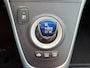 Toyota Auris 1.8 Full Hybrid Camera CruiseControl Usb Ecc Elek.Ramen/Spiegels Mistlampen Boordcomputer 17''LM Dynamic Business