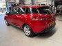 Renault Clio Energy TCe 90pk Zen | Navigatie | Cruise control | All season banden | NAP | Rijklaar prijs!