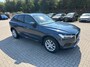 Volvo XC60 2.0 T5 Momentum | Trekhaak | Pilot Assist | Stoel & stuurverwarming | Camera | Standkachel | All-seasons |