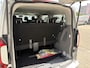 Volkswagen e-Transporter Caravelle L1 Life 64 kWh 136 Pk | 9 Persoons | Achteruitrijcamera | Warmtepomp | Prijs is INCL BTW & BPM Carplay/Android auto | Parkeersensoren | Prijs is INCL BTW & BPM