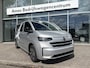 Volkswagen e-Transporter Caravelle L1 Life 64 kWh 136 Pk | 9 Persoons | Achteruitrijcamera | Warmtepomp | Prijs is INCL BTW & BPM Carplay/Android auto | Parkeersensoren | Prijs is INCL BTW & BPM