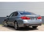 BMW 5-Serie 530e M Pakket | Schuifkanteldak | Harman Kardon | Standkachel | 360 Camera | HUD | Dode hoek | Elektrische kofferbak |