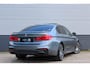 BMW 5-Serie 530e M Pakket | Schuifkanteldak | Harman Kardon | Standkachel | 360 Camera | HUD | Dode hoek | Elektrische kofferbak |