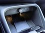 Volvo XC40 2.0 B4 Plus Dark | Trekhaak | 2.000KG Trekgewicht | Winterwielenset €995 | Harman Kardon Audio | Achteruitrijcamera | Parkeersensoren | Keyless Entry | Elektrische Achterklep | Elektrisch Verstelbare Voorstoelen | Stoelverwarming | Google Navigatie | Apple Carplay | Android Auto | Lichtmetalen Velgen 18 inch