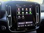 Volvo XC40 2.0 B4 Plus Dark | Trekhaak | 2.000KG Trekgewicht | Winterwielenset €995 | Harman Kardon Audio | Achteruitrijcamera | Parkeersensoren | Keyless Entry | Elektrische Achterklep | Elektrisch Verstelbare Voorstoelen | Stoelverwarming | Google Navigatie | Apple Carplay | Android Auto | Lichtmetalen Velgen 18 inch