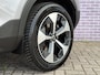 Volvo XC40 2.0 B4 Plus Dark | Trekhaak | Stoel/stuurverwarming | Power Seats | Memory | Stoel/Stuur verwarming | Harman/Kardon | Camera | Parkeersensoren V+A | Extra getint glas |