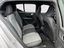 Volvo XC40 2.0 B4 Plus Dark | Trekhaak | Stoel/stuurverwarming | Power Seats | Memory | Stoel/Stuur verwarming | Harman/Kardon | Camera | Parkeersensoren V+A | Extra getint glas |