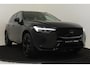 Volvo XC60 II T8 PLUG-IN HYBRID AWD PLUS BLACK EDITION -PANO.DAK|HARMAN/KARDON|LUCHTVERING|HEAD-UP DISP.|360°CAM|ADAP.LED|TREKHAAK|21"|SoH:100%