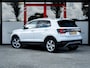 Volkswagen T-Cross 1.0 TSI R-Line | Adaptieve Cruise Control | Navigatie | Achteruitrijcamera | Stoelverwarming | Apple Carplay | Android Auto |