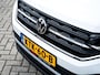 Volkswagen T-Cross 1.0 TSI R-Line | Adaptieve Cruise Control | Navigatie | Achteruitrijcamera | Stoelverwarming | Apple Carplay | Android Auto |
