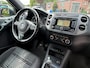 Volkswagen Tiguan 1.4 TSI R-Line Navi Camera Clima Cruise Trekhaak Volledig Dealeronderhouden!