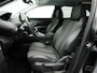 Peugeot 3008 1.2 PureTech Allure (APPLE CARPLAY,LED VERLICHTING,KEYLESS,DODEHOEK,DIGITAAL DISPLAY,CAMERA,LM-VELGEN,TOPCONDITIE)