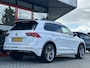Volkswagen Tiguan 1.5 TSI R-Line | Trekhaak | Adaptieve Cruise Control | Stoelverwarming | Virtual Cockpit | 19'' Lichtmetalen Velgen | Navigatie | Climate Control |