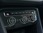 Volkswagen Tiguan 1.5 TSI R-Line | Trekhaak | Adaptieve Cruise Control | Stoelverwarming | Virtual Cockpit | 19'' Lichtmetalen Velgen | Navigatie | Climate Control |